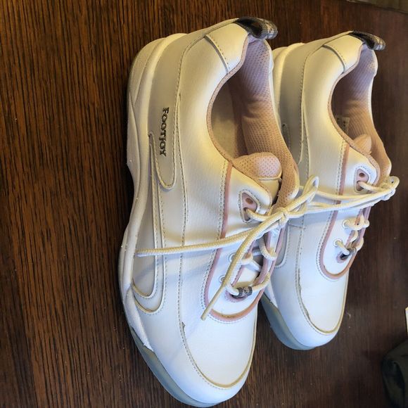 FootJoy GreenJoys Womens Golf Shoes Sz 8.5M White Leather Pink Soft Spike 48703 - Picture 2 of 6